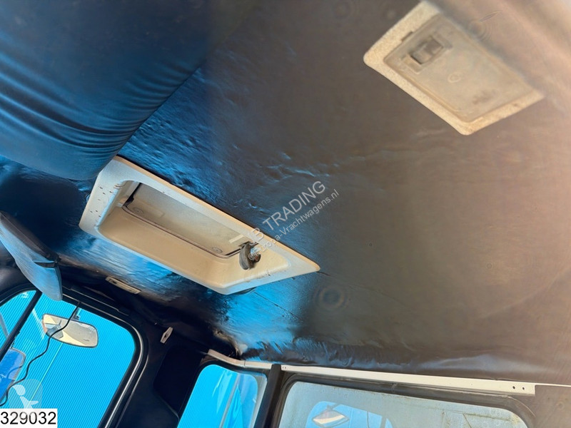 Lastbil Volvo N 1064 6x4, leaf suspension, PTO,...