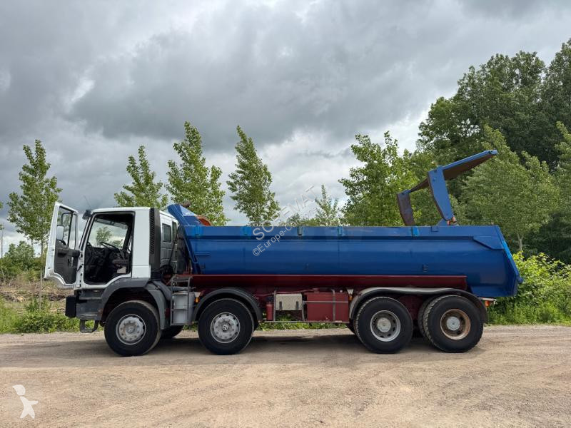 شاحنة Iveco 410E42