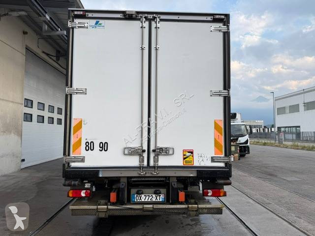 شاحنة Iveco