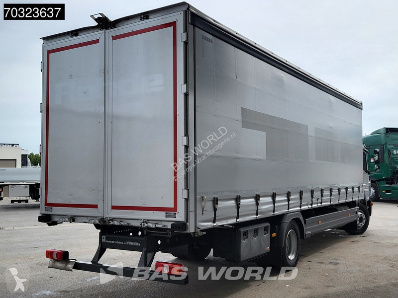Mercedes 1524 4X2 15tonner curtainsides...