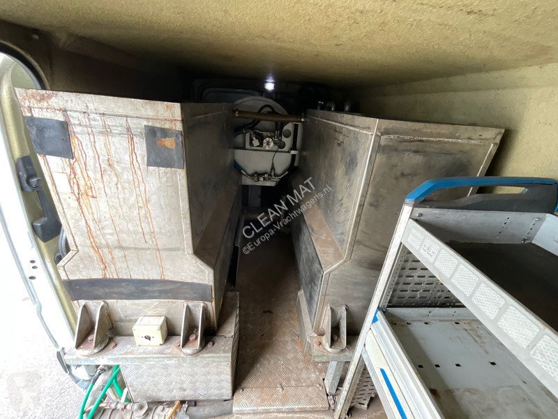 شاحنة Mercedes 516 CDI High Pressure unit