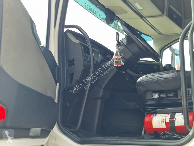 Camion Volvo 13500 Globetrotter 6x2 BDF - 4.90...
