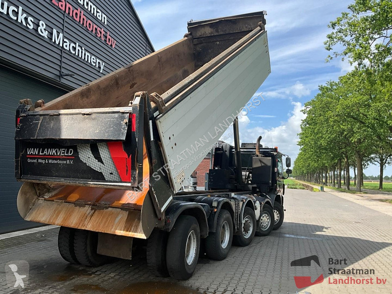 Lastbil Ginaf X5250 TS 10x4 met geisoleerde...