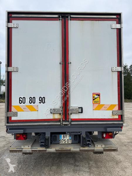 شاحنة Iveco 160E30