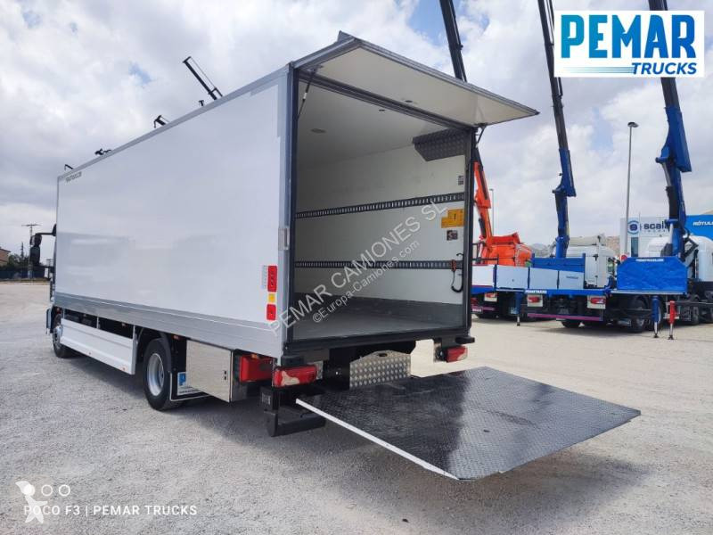 شاحنة Iveco