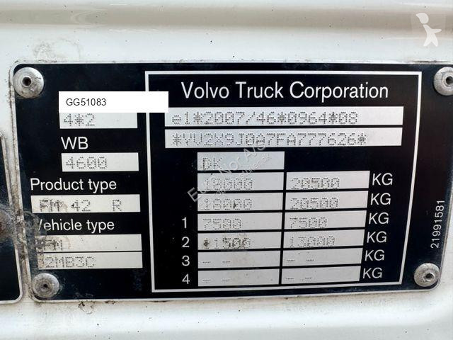 شاحنة  VOLVO FM 330 4x2 HMK Bilcon 12,600 L ADR...