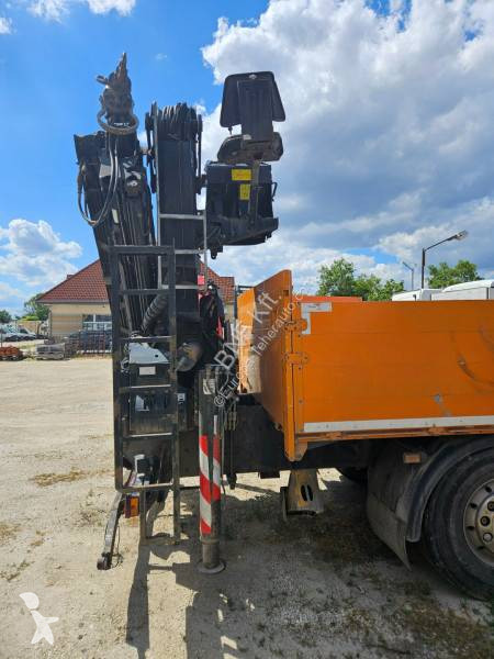 Camión Scania 400 LB
