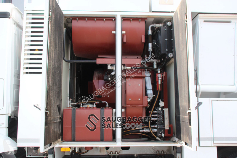 شاحنة Mercedes 3251 RSP Saugbagger 2023