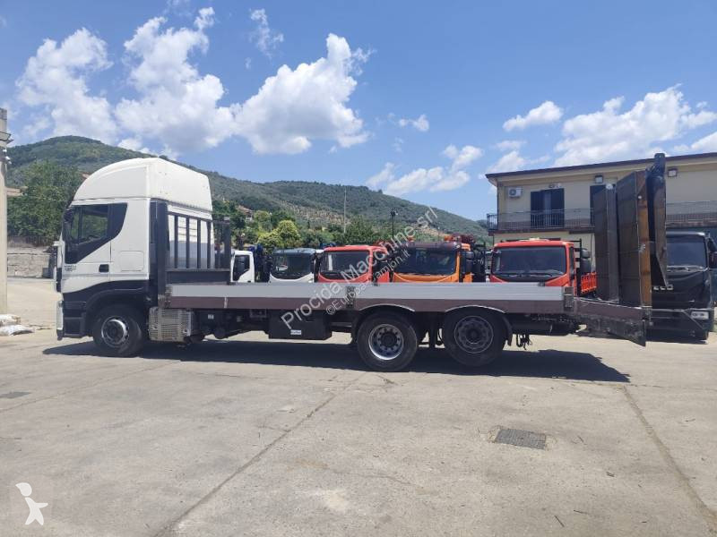 شاحنة Iveco