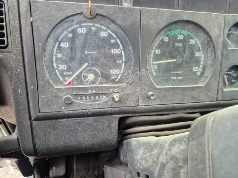 شاحنة Iveco