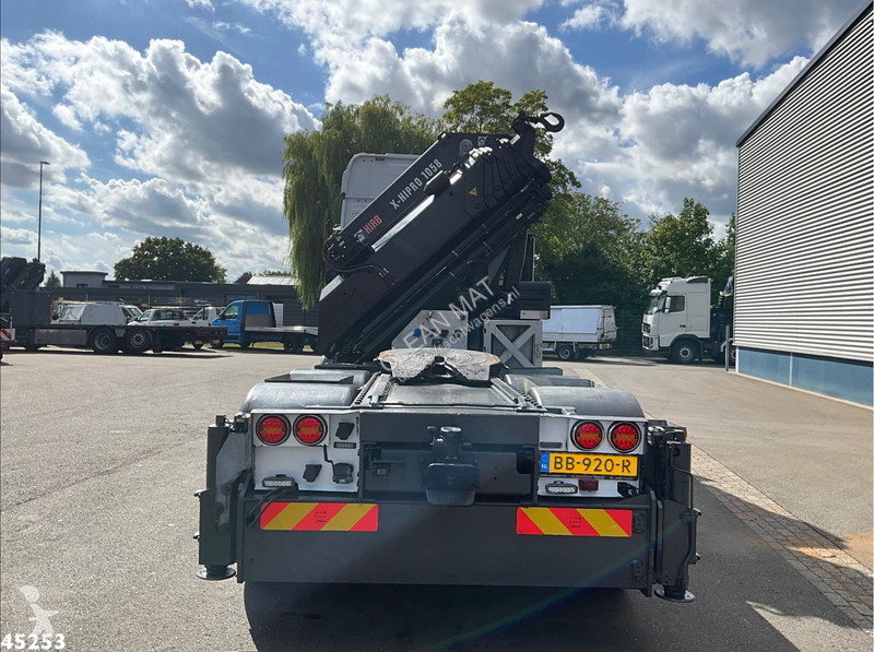 شاحنة Mercedes 3253 8x4 Hiab 105 Tonmeter...