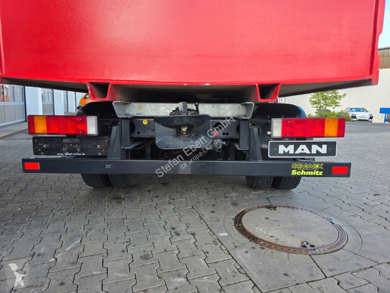 شاحنة MAN LE Feuerwehr Schaum-Löschfahrzeug...