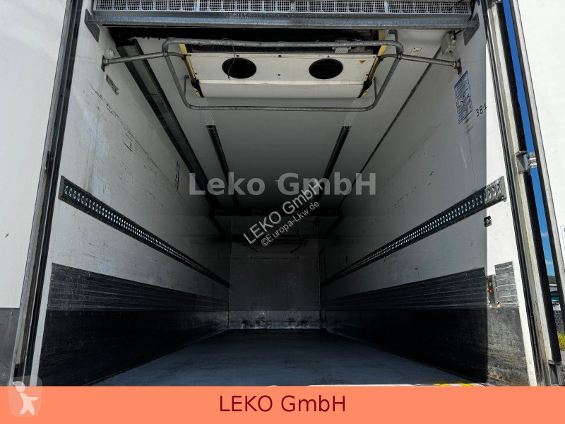 شاحنة Renault D  280.19 Mit Carrier Sp 1150Mt