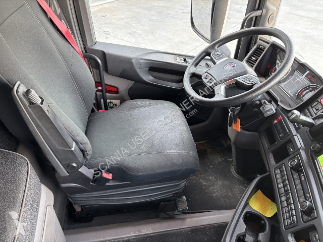 شاحنة Scania R 410 B6x2NB