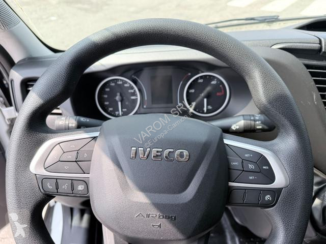 Teherautó Iveco DAILY