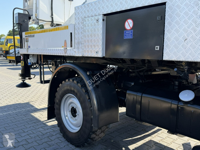 Camion Mercedes UNIMOG 437 4x4 Zwyżka RUTHMANN...
