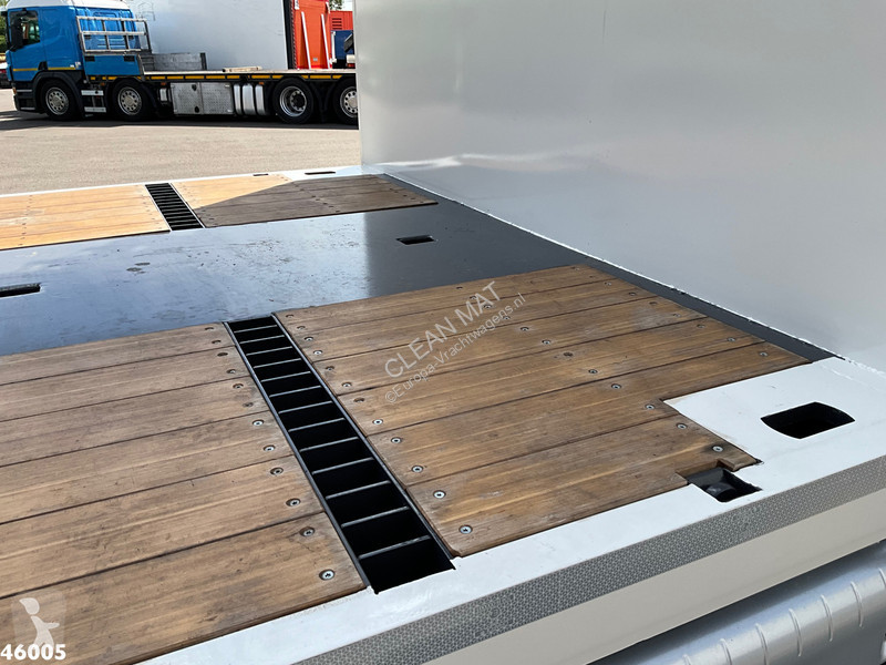 شاحنة Volvo 500 Euro 6 8x2 HMF 95 Tonmeter...