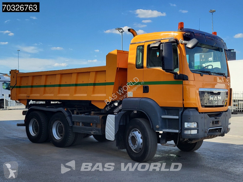 شاحنة MAN 33.400 6X4 10m3 2-way tipper Steel...