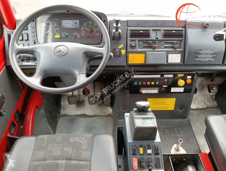 شاحنة Mercedes U 5000 4x4 - (type 437.4) 3,900...