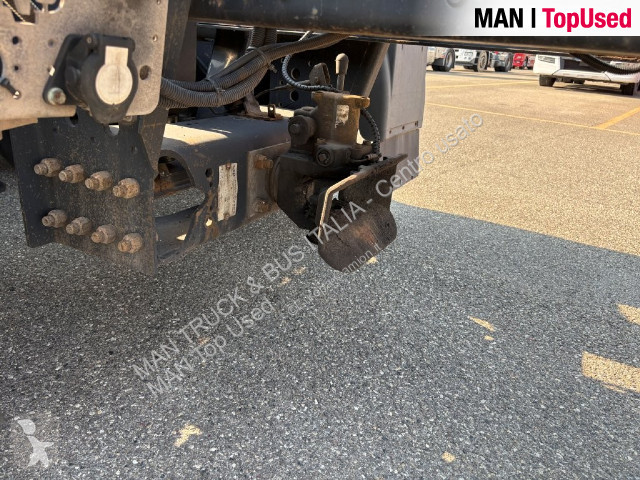 Vrachtwagen MAN TGX 26.470 6X2-4 LL