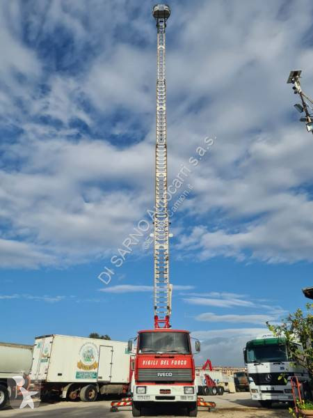 شاحنة Iveco
