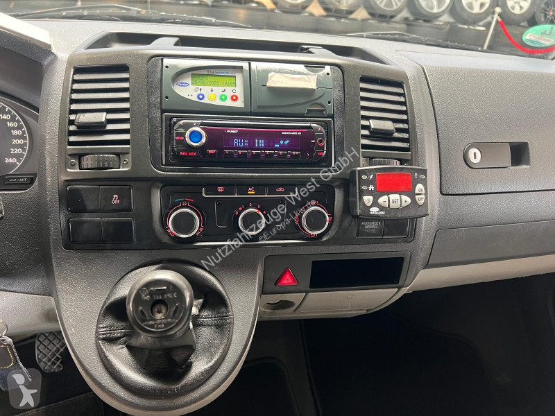 عربة نفعية Volkswagen T5 Kühlkasten Tiefkühlung...