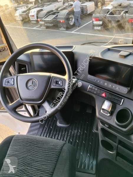 شاحنة Mercedes  1848LS