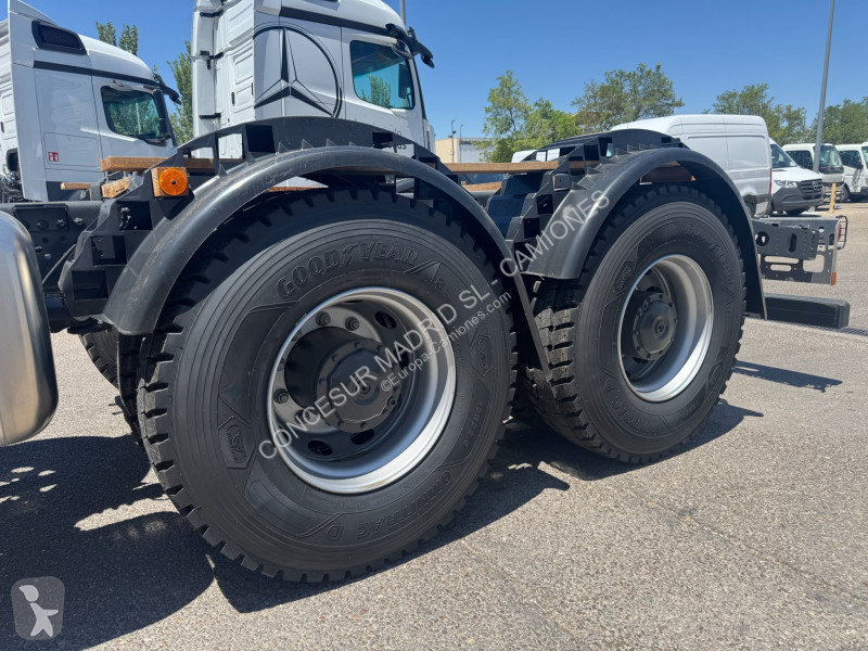 شاحنة Mercedes  3340 K 6X4