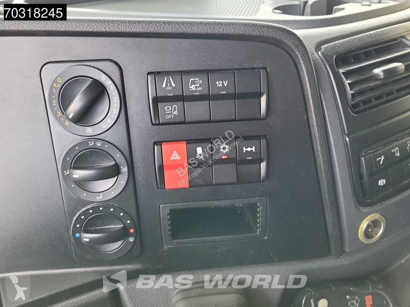 شاحنة Mercedes 1530 4X2 Thermo King T-1200R...