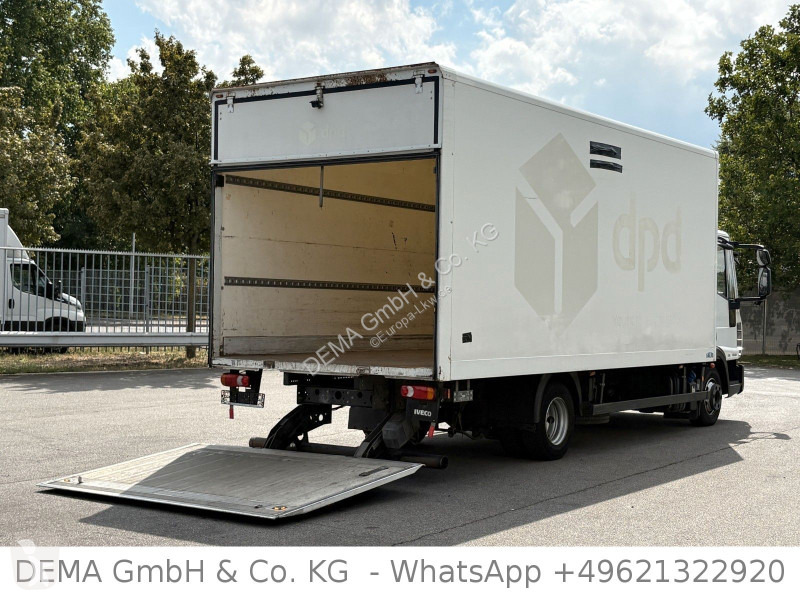 Vrachtwagen Iveco...