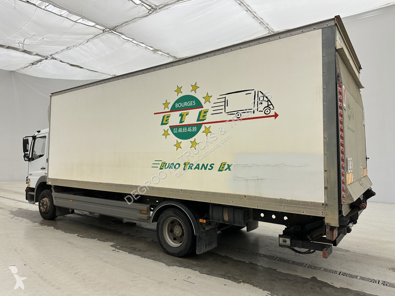 شاحنة Mercedes 1224