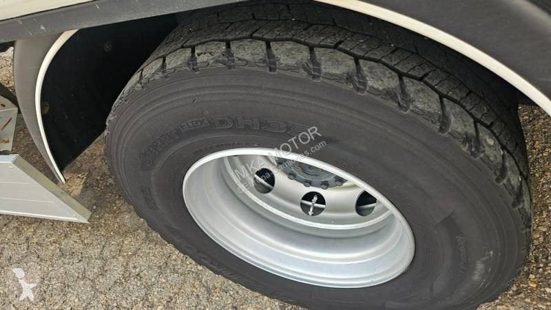 شاحنة Iveco