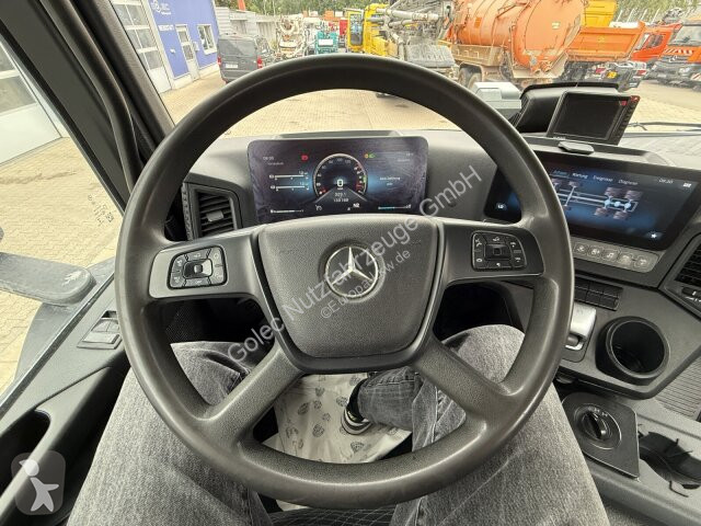 شاحنة Mercedes AROCS 3340 8x4 Betonmischer...