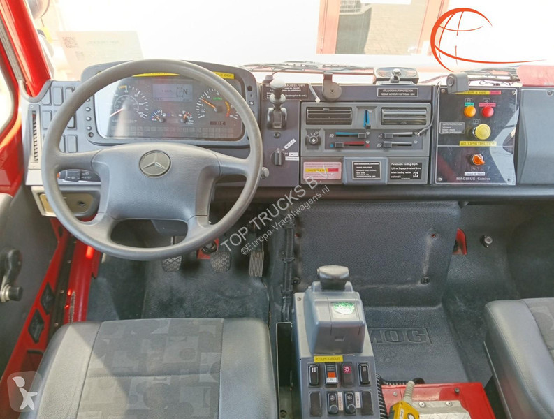 Camion Unimog U 5000 4x4 - Mercedes-Benz (type...