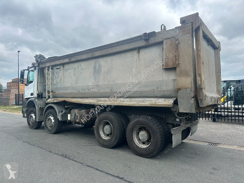 شاحنة Mercedes 4145 8x4 kipper 3x Available
