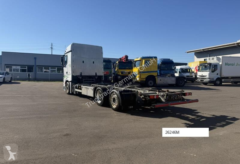 شاحنة Mercedes 2545 602 BDF