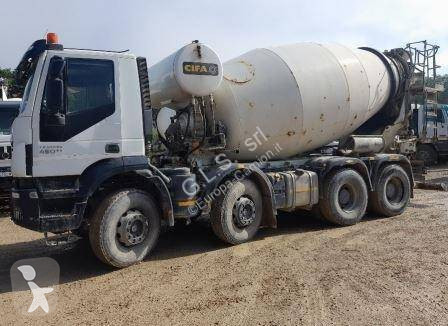 شاحنة Iveco