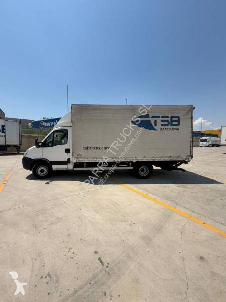 شاحنة Iveco