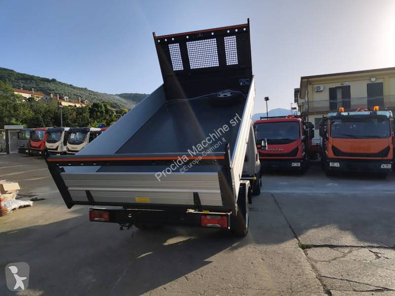شاحنة Iveco