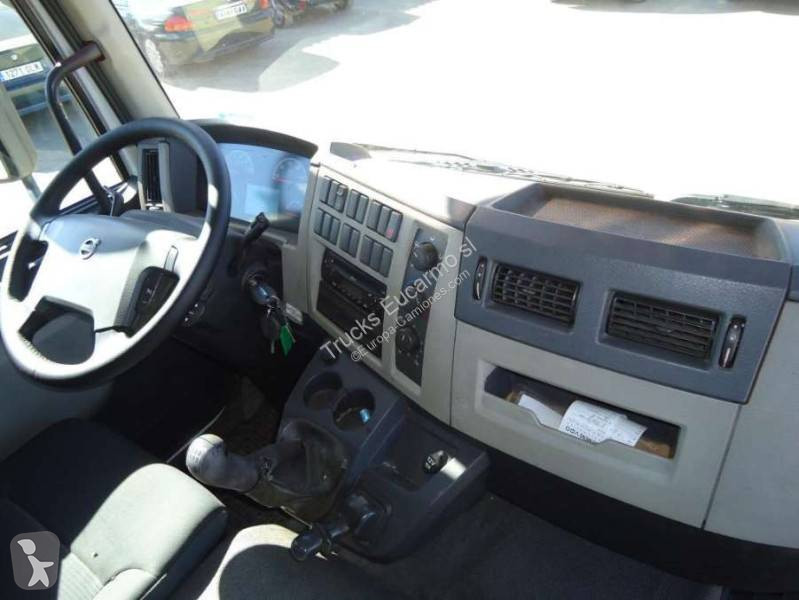 شاحنة Volvo