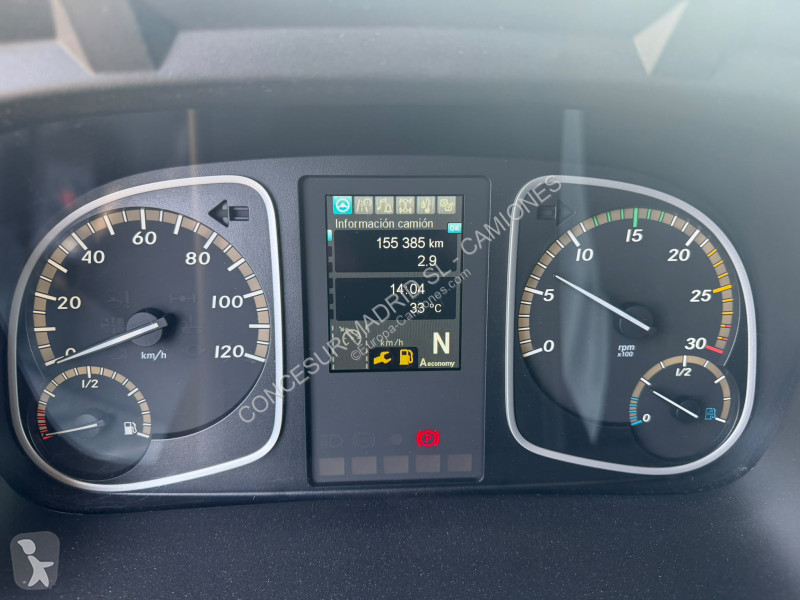 شاحنة Mercedes  818LS