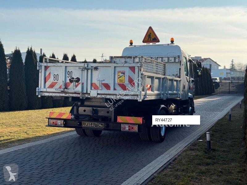 شاحنة Renault MIDLUM 220