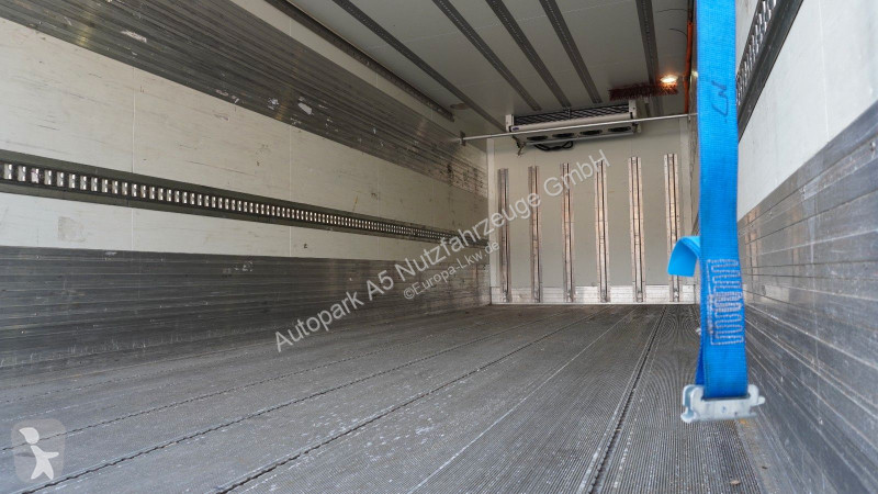 شاحنة Volvo 450 Euro 6 Kühlkoffer Carrier LBW Lift