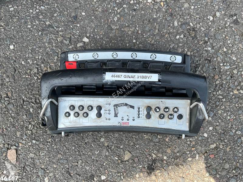 شاحنة Ginaf X 2221 L 4x4 Hiab 9 Tonmeter...