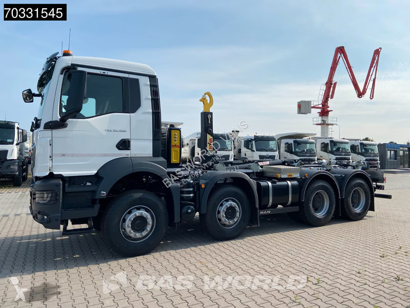 Camion MAN 35.480  8X4 NEW! HYVA...