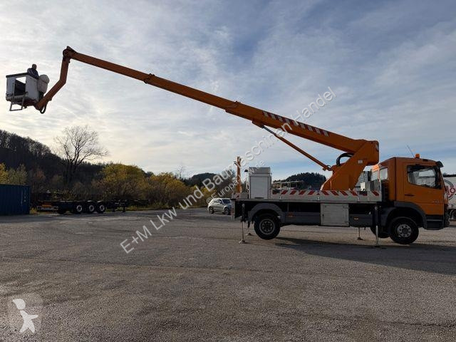 شاحنة  1323 HUBSTEIGER 22 M TOP ZUSTAND