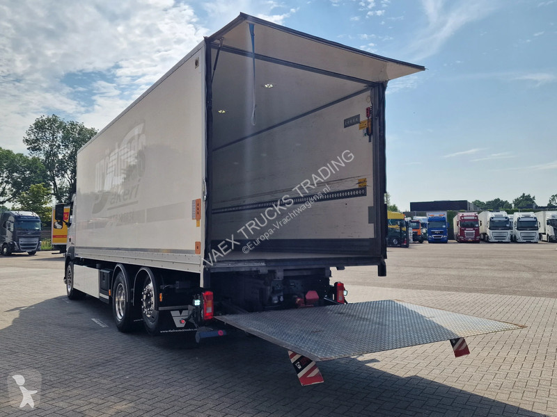 شاحنة Volvo 460 full air - VEB - Zepro lift -...