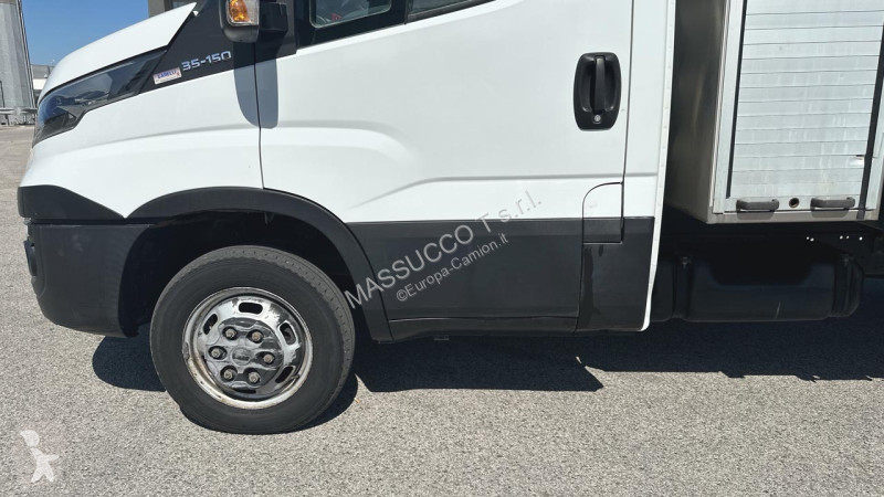 شاحنة Iveco 35-150 4x2