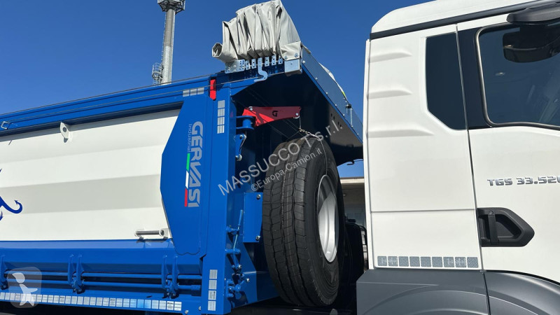 شاحنة MAN TGS 33.520 6x4