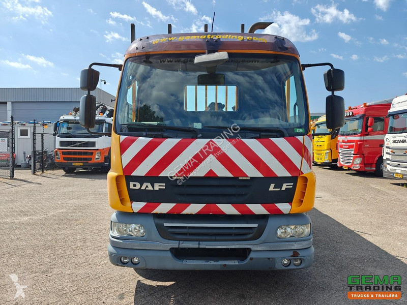 شاحنة DAF FA 220 4x2 Day Cab Euro5 15T - Open...